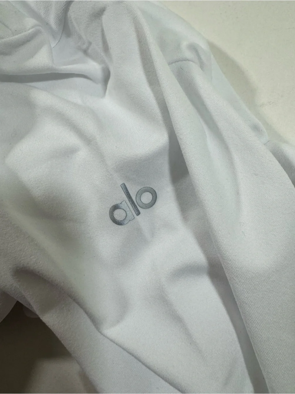 All Yoga Alosoft Turtleneck Shirt Long Sleeve Thumbholes